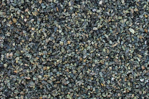 Kamenclub.ru: Щебень крошка зеленый (змеевик) фр. 3-5 мм  купить в Самаре камень змеевик зеленый, салатовый светло-зеленый мраморная каменная декоративная крошка 9000 руб/т   фото КАМЕНЬ КЛУБ