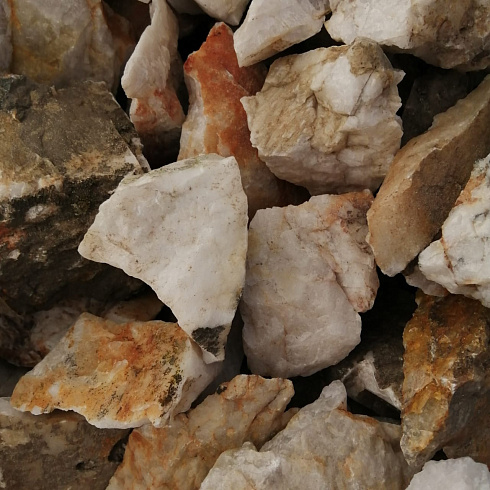 фото Кварц ( фр. 70-100 мм)  купить в Самаре в интернет-портале КАМЕНЬ КЛУБ