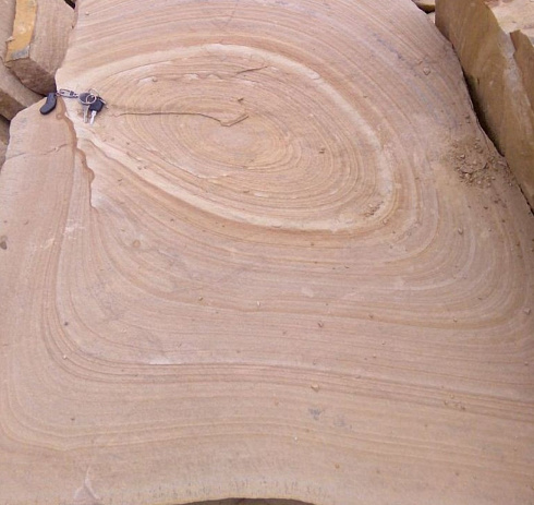 Kamenclub.ru: Форматный камень (плаха) пошаговая дорожка от 70-150 см (4 -12 см)  купить в Самаре плитняк  форматный плаха желтый песчаник 9 000 руб/т   фото КАМЕНЬ КЛУБ