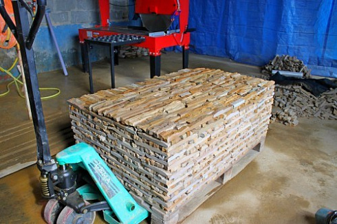 Kamenclub.ru: Песчаник (лапша) art PSG-3-01  купить в Самаре    2300 руб/кв.м   фото КАМЕНЬ КЛУБ