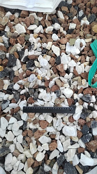 Kamenclub.ru: Мраморная крошка (щебень галтованный микс:белый-зеленый-розовый) фр.20-40 мм.  купить в Самаре мрамор белый, зеленый, розовый мрамор декоративный (галтовка) 15500 руб/т   фото КАМЕНЬ КЛУБ