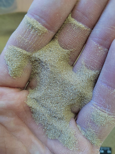 Кварцевый песок для площадок фр. 0,1-0,5 мм.  купить в Самаре фото Камень Клуб