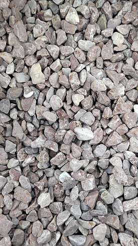 Kamenclub.ru: Мраморная крошка (щебень галтованный розовый) фр.20-40 мм.  купить в Самаре мрамор розовый, красный оголтованный округлый щебень  15000 руб/т   фото КАМЕНЬ КЛУБ