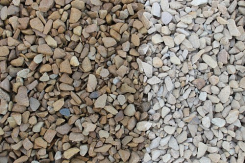 Kamenclub.ru: Щебень крошка желтый (песчаник) фр. 10-20 мм.  купить в Самаре песчаник бежевый, серый, рыжий декоративный ландшафтный щебень колотый 9500 руб/т   фото КАМЕНЬ КЛУБ