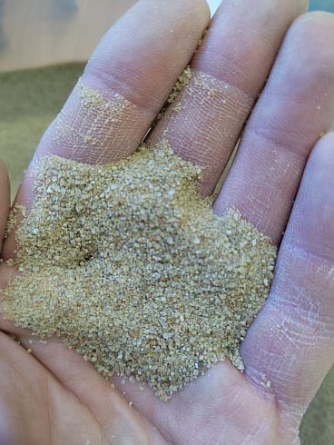 Кварцевый песок для площадок фр. 0,16-0,63 мм.  купить в Самаре фото Камень Клуб