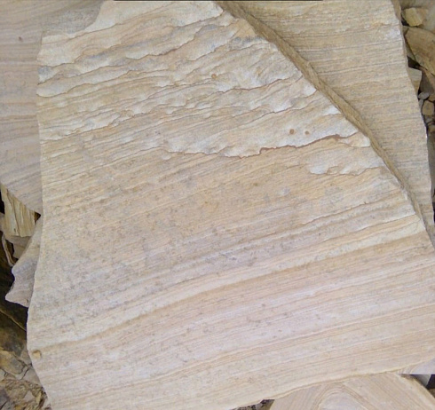 Kamenclub.ru: Песчаник пластушка желтый с рисунком (4-6 см)  купить в Самаре плитняк пластушка желтый с рисунком песчаник 9 000 руб/м3   фото КАМЕНЬ КЛУБ