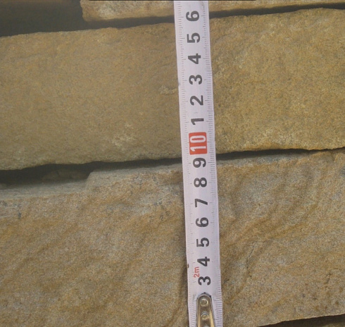 Kamenclub.ru: Песчаник пластушка желтый с рисунком (7-15 см)  купить в Самаре плитняк - пластушка - бут желтый песчаник 10200 руб/м3   фото КАМЕНЬ КЛУБ