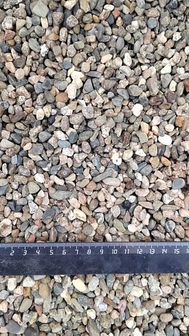 Kamenclub.ru: Галька речная окат (серая) фр.5-10 мм купить  в Самаре галька речная серая, серый, темно-серый, светло-серый, коричневый речная окатанная галька декоративная ландшатфная 5000 руб/т   фото КАМЕНЬ КЛУБ