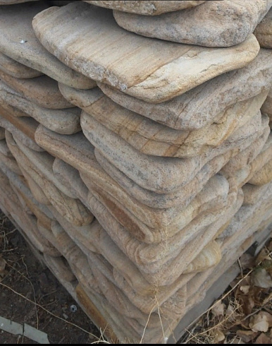 Kamenclub.ru: Песчаник пластушка галтованный желтый с рисунком (3 см)  купить в Самаре плитняк - пластушка желтый песчаник 21000 руб/м3   фото КАМЕНЬ КЛУБ