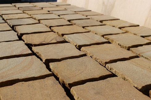 Kamenclub.ru: Песчаник брусчатка (Прага) art PSG-10-07  купить в Самаре    2600 руб/кв.м   фото КАМЕНЬ КЛУБ