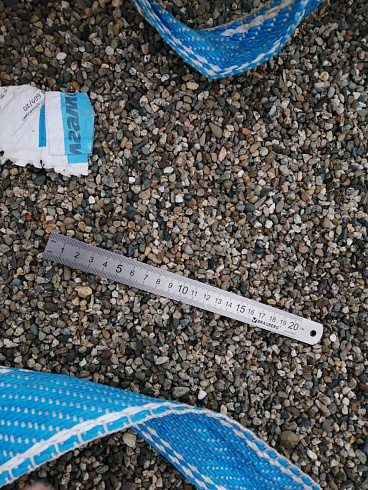 Kamenclub.ru: Галька речная окат (серая) фр.3-5 мм купить  в Самаре галька речная серая бежевый темно-серый окатанный речной камень округлый 9500 руб/т   фото КАМЕНЬ КЛУБ