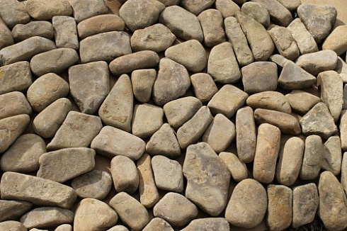 Kamenclub.ru: Песчаник брусчатка  купить в Самаре    5 500 руб/т   фото КАМЕНЬ КЛУБ