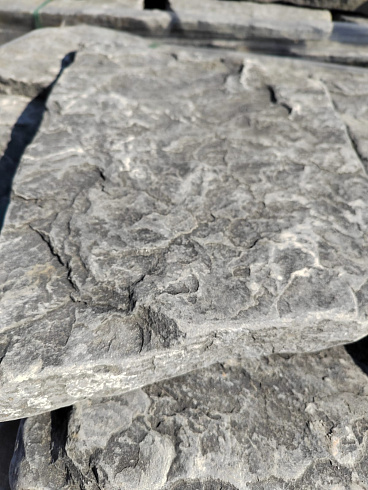 Kamenclub.ru: Песчаник галтованный для облицовки (фр. 2-5 см)  купить в Самаре песчник рыжий желтый серый песчаник окатанный речной 6 000 руб/т   фото КАМЕНЬ КЛУБ